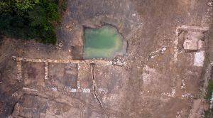 Bâtiments et source, Agglomération antique du Castellas, Opération préventive INRAP/CABT, Colline de l'Yeuse, 2017, Murviel-lès-Montpellier (34)